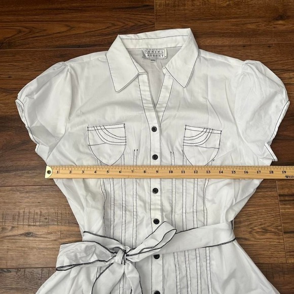 Vintage Y2K White Short Sleeve Blouse Contrast Stitch Waist Tie Button Front L - Picture 4 of 5